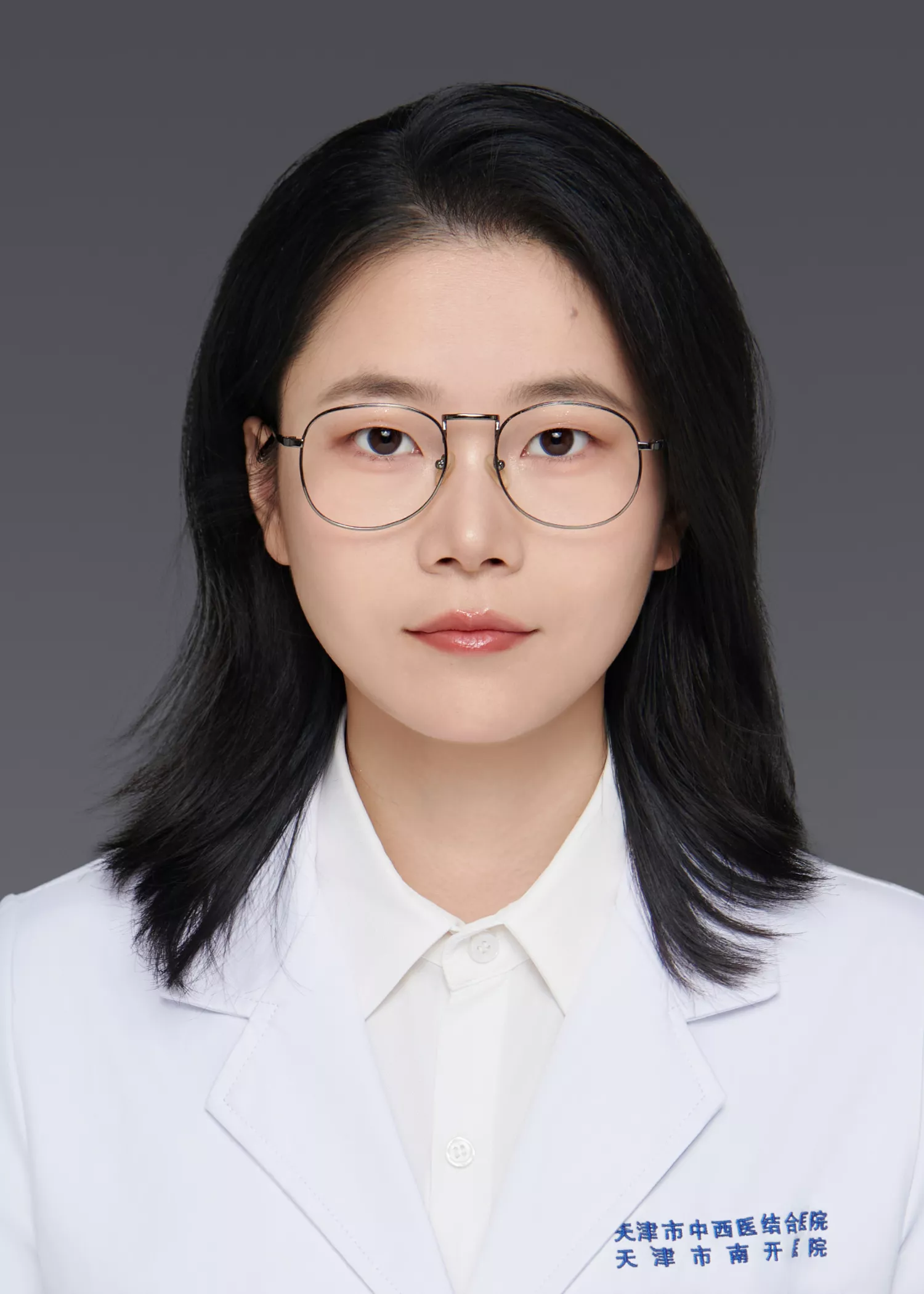 董刘佳